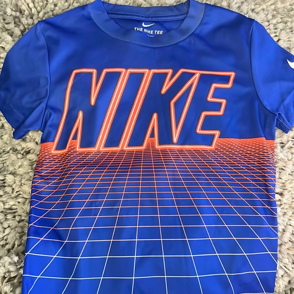 Nike shirt